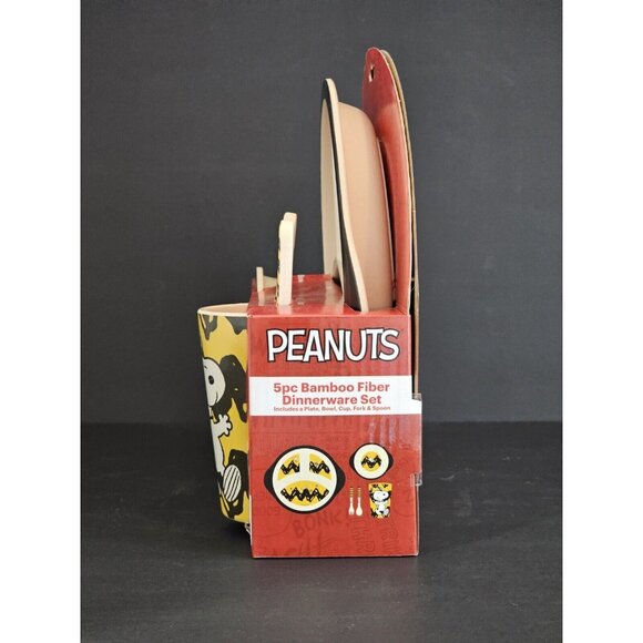 Peanuts 5 Pc Dinnerware Set~Bamboo Fiber~New In Box - Picture 4 of 7